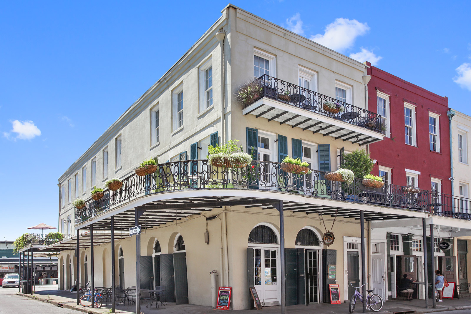 1140 Decatur Street sold by Patrick Knudsen